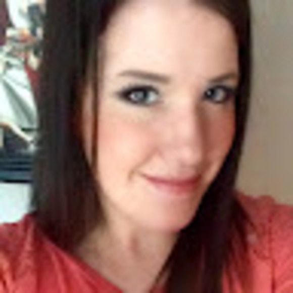 Meet your Posher, Ashley - Picture 1 of 1